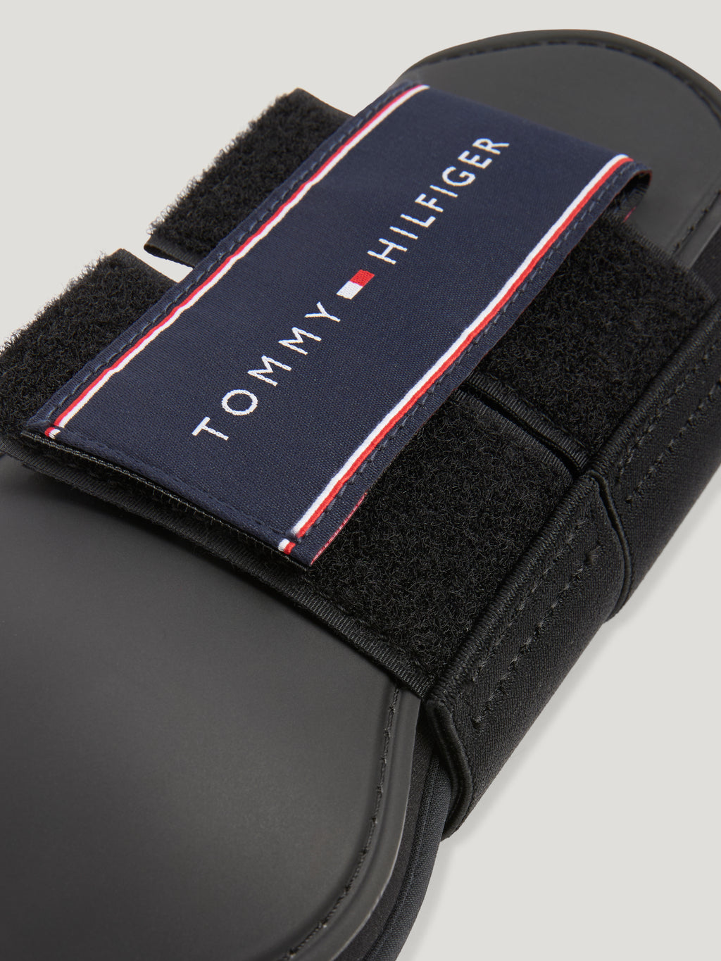Tommy Hilfiger Champion sípcsontvédő